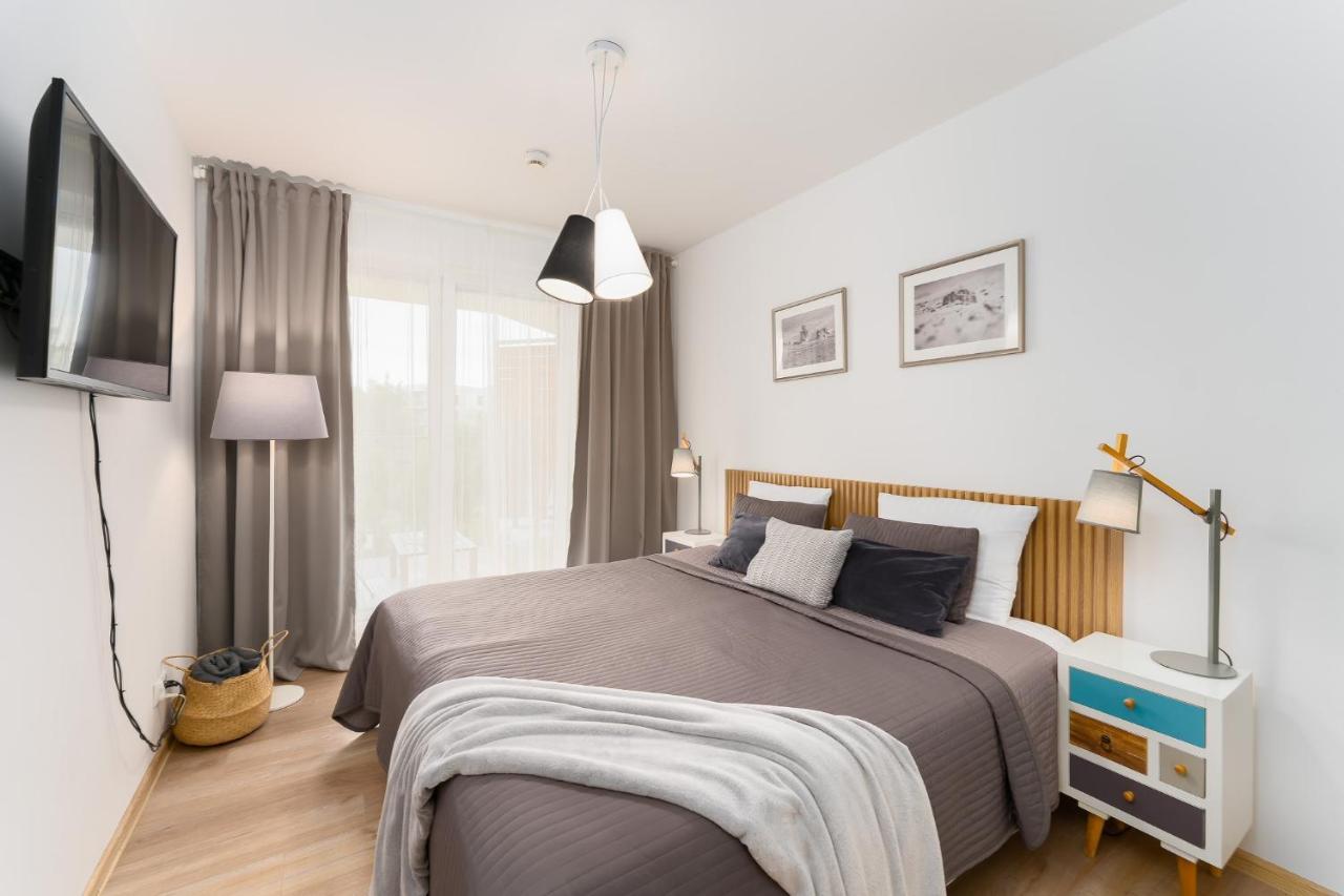 Przystan Kolo Brzegu Appartement Kołobrzeg Buitenkant foto